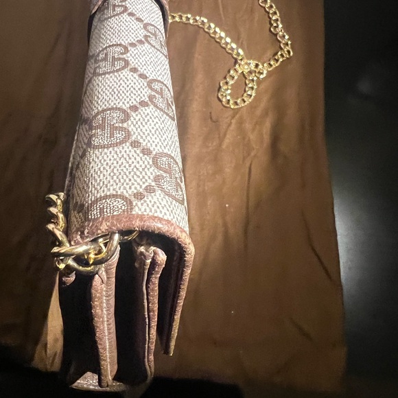 Gucci Vintage Clutch - Brown Leather, w/unbranded chain. Excellent Condition - Picture 10 of 14